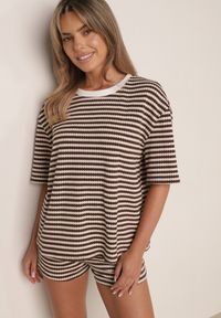 Born2be - Brązowy Komplet Bawełniany z Dzianiny Szorty i T-shirt o Luźnym Kroju w Paski Proseltte. Kolor: brązowy. Materiał: bawełna, dzianina. Wzór: paski #8
