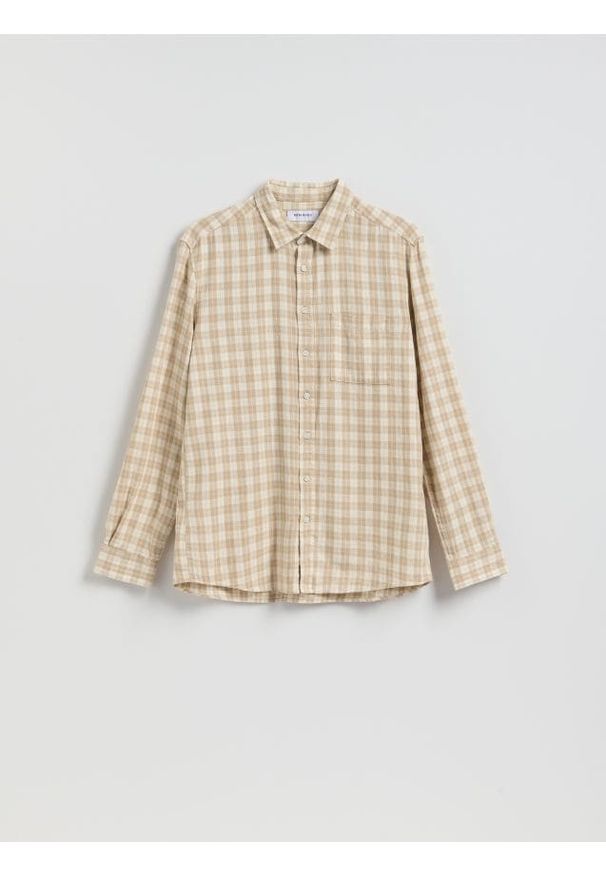 Reserved - Koszula regular z lnem - beżowy. Kolor: beżowy. Materiał: len
