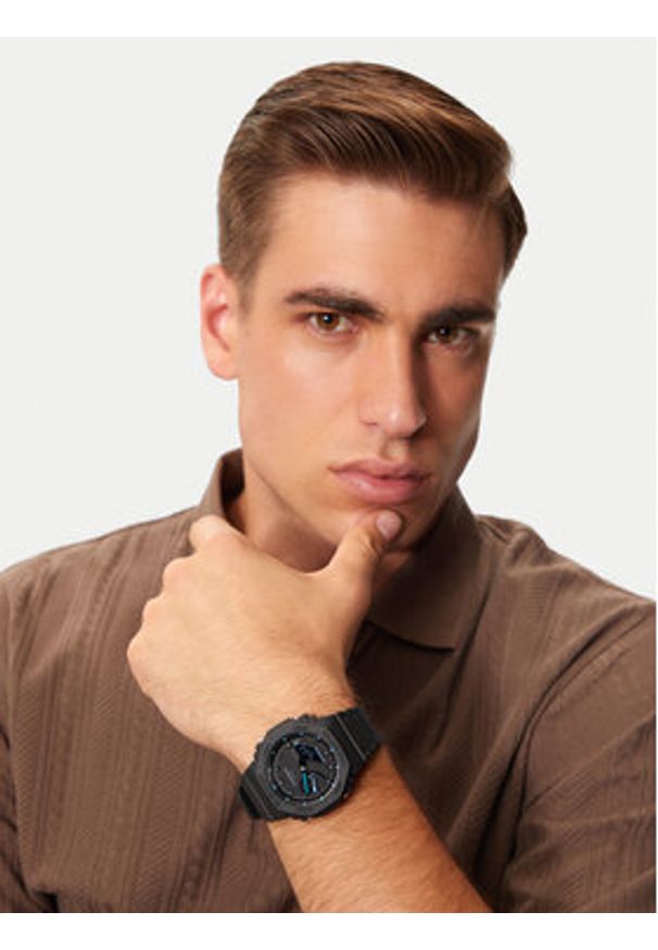 G-Shock Zegarek Octagon Carbon Core Guard GA-2100-1A2ER Czarny. Kolor: czarny