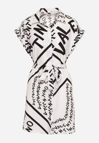 Born2be - Biało-Czarna Koszulowa Sukienka z Materiałowym Paskiem w Talii i Ozdobnymi Napisami Gareta. Okazja: na co dzień. Typ kołnierza: dekolt w kształcie V. Kolor: biały. Materiał: materiał. Wzór: napisy. Typ sukienki: koszulowe. Styl: klasyczny, casual, elegancki #5