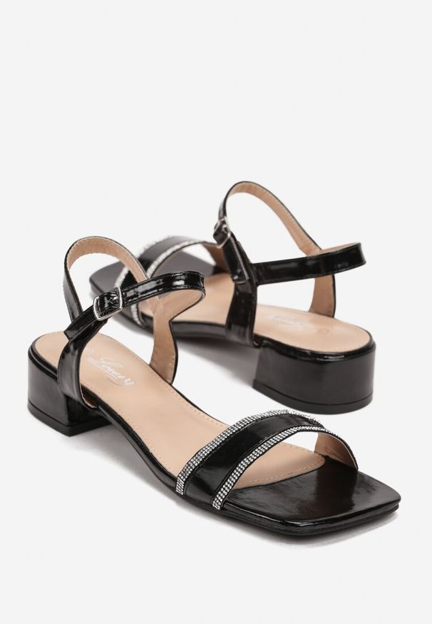 Renee - Czarne Sandały w Cyrkonie na Niskim Słupku Kanora. Kolor: czarny. Obcas: na słupku. Styl: elegancki