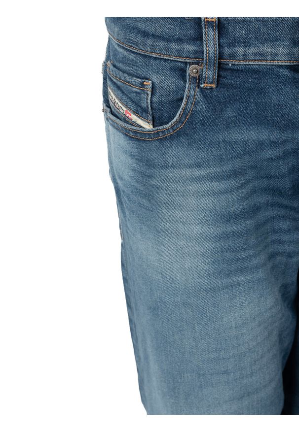 Diesel Jeansy "2016 D-Air"" | A03618-0NFAJ | Kobieta | Niebieski. Kolor: niebieski. Długość: do kostek. Sezon: lato. Styl: klasyczny, elegancki