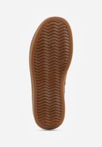 Renee - Panterkowe Sneakersy na Kauczukowej Podeszwie Ozdobione Paskami Nilimea. Okazja: na co dzień. Zapięcie: pasek. Materiał: kauczuk. Wzór: aplikacja #3