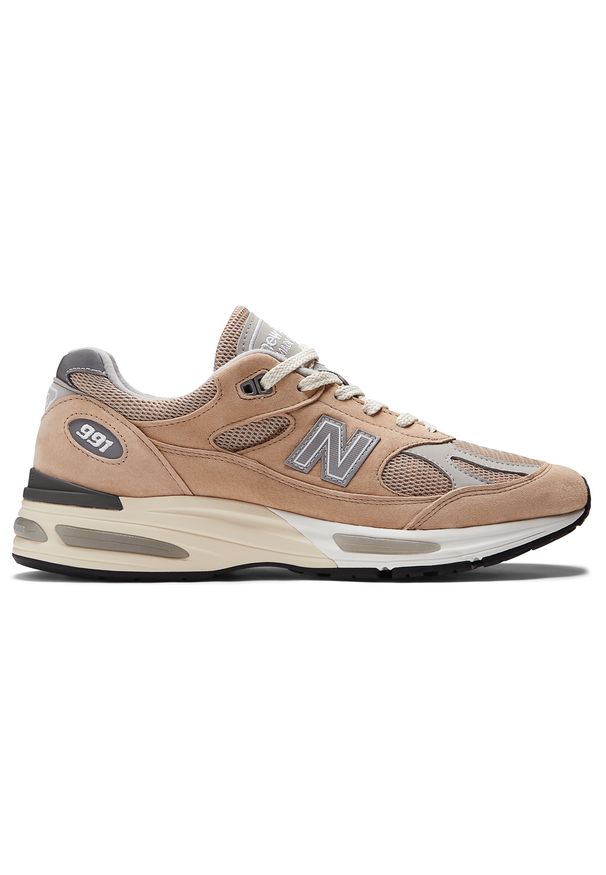 Buty unisex New Balance U991BE2 – beżowe. Kolor: beżowy. Materiał: guma, zamsz. Szerokość cholewki: normalna. Sport: bieganie