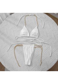 Intica - Strój kąpielowy wiązany z łańcuszkiem na plażę i basen Bibbie. Kolor: biały. Materiał: materiał #1