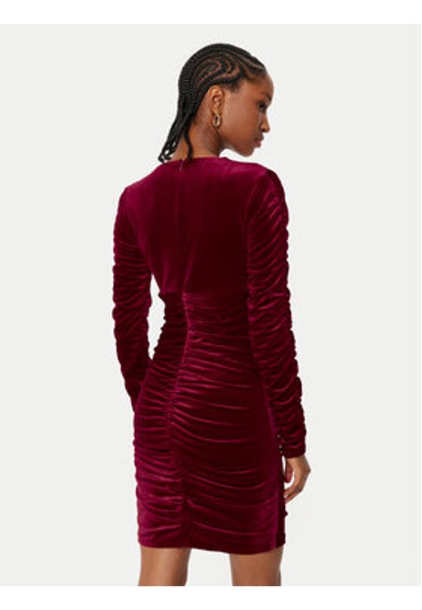 Guess Sukienka koktajlowa W5RK30 KCM62 Czerwony Bodycon Fit. Kolor: czerwony. Materiał: syntetyk. Typ sukienki: bodycon. Styl: wizytowy