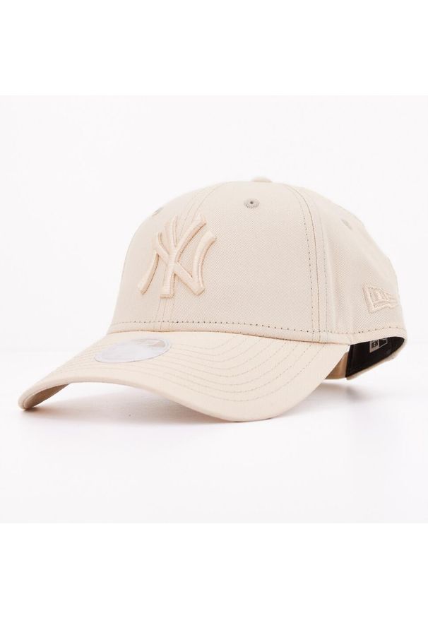 New Era - Female League Essential 9Forty®. Kolor: beżowy. Styl: sportowy