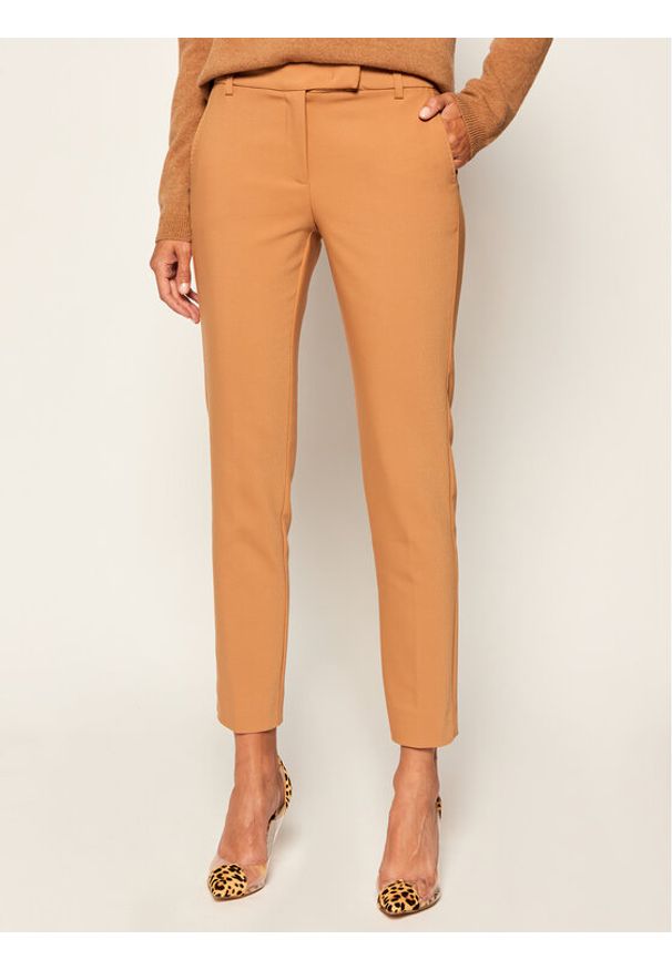 Marella Spodnie materiałowe Baci 31360908 Brązowy Slim Fit. Kolor: brązowy. Materiał: materiał, bawełna