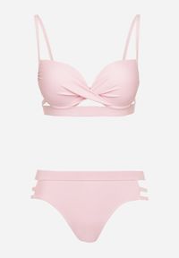 Renee - Jasnoróżowe Bikini z Ozdobnymi Wycięciami Wiązany Biustonosz i Majtki Figi Kinessa. Kolor: różowy. Wzór: ażurowy #3