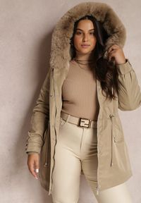 Renee - Beżowa Kurtka Parka Nylonowa Mivo. Okazja: na co dzień. Kolekcja: plus size. Kolor: beżowy. Materiał: nylon. Sezon: zima. Styl: klasyczny, casual, elegancki, wizytowy