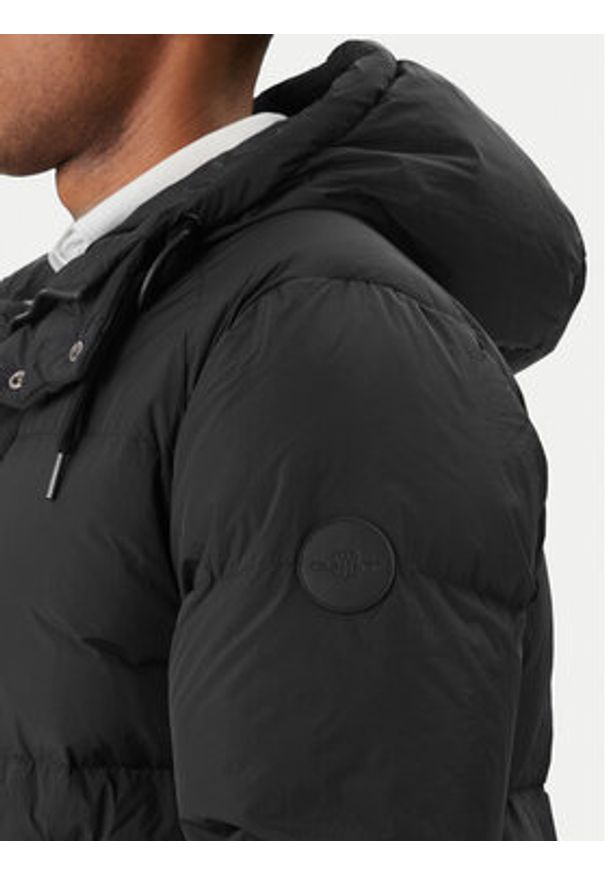 GANT - Gant Kurtka puchowa 7006567 Czarny Regular Fit. Kolor: czarny. Materiał: syntetyk