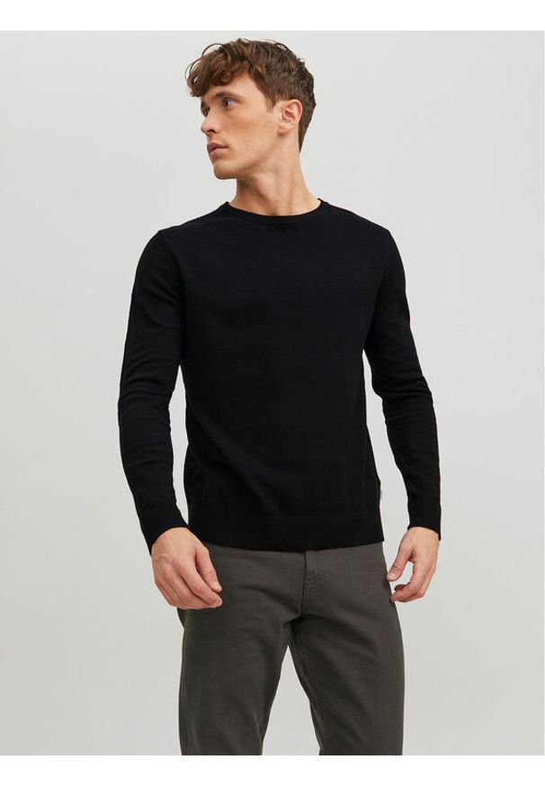 Jack & Jones - Jack&Jones Sweter Emil 12208364 Czarny Regular Fit. Kolor: czarny. Materiał: bawełna