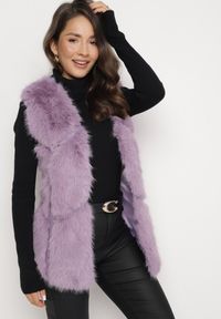 Born2be - Fioletowa Kamizelka Futrzana z Wstawkami z Ekoskóry Batliewa. Kolor: fioletowy. Materiał: futro. Wzór: aplikacja #5