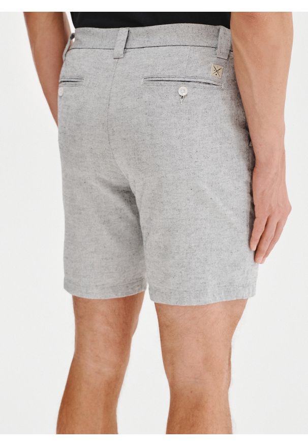 Pako Lorente - PAKO LORENTE - Szare szorty męskie z lnem. Okazja: na co dzień. Kolor: szary, różowy. Materiał: len. Sezon: lato. Styl: casual