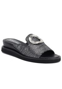 Klapki damskie na niskim koturnie czarne M.Daszyński MR2267-7. Kolor: czarny. Materiał: skóra ekologiczna. Obcas: na koturnie #1