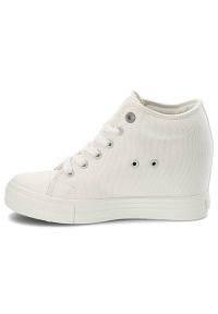 Big-Star - Białe Sneakersy Big Star Damskie Modne Obuwie. Okazja: na uczelnię, na spacer, na co dzień. Kolor: biały. Materiał: materiał. Szerokość cholewki: normalna. Styl: casual