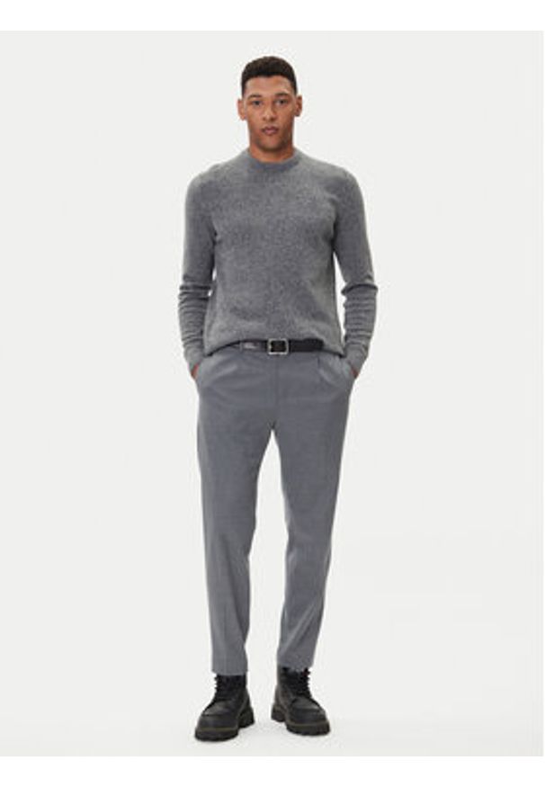 Barbour Sweter Essential Tisbury MKN0844GY12 Szary Regular Fit. Kolor: szary. Materiał: wełna