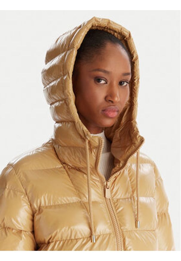 Pinko - PINKO Kurtka zimowa Eleodoro 101597 A2P7 Beżowy Regular Fit. Kolor: beżowy. Materiał: syntetyk. Sezon: zima