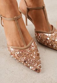 Renee - Ciemnobeżowe Eleganckie Szpilki na Szpilce z Siateczkowym Noskiem z Koralikami Riosira. Zapięcie: pasek. Kolor: beżowy. Obcas: na szpilce. Styl: elegancki #3