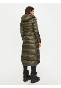 Blauer Płaszcz zimowy 24WBLDK03040 Zielony Regular Fit. Kolor: zielony. Materiał: syntetyk. Sezon: zima
