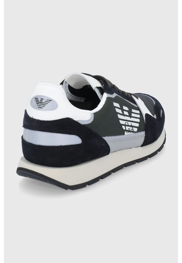 Emporio Armani Buty kolor granatowy. Zapięcie: sznurówki. Kolor: niebieski. Materiał: guma