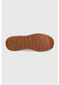 Armani Exchange buty kolor granatowy. Nosek buta: okrągły. Zapięcie: sznurówki. Kolor: niebieski. Obcas: na obcasie. Wysokość obcasa: niski