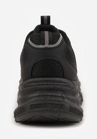 Renee - Czarne Sneakersy Vices na Platformie Ozdobione Tłoczeniem Natiselle. Okazja: na co dzień. Kolor: czarny. Materiał: jeans. Wzór: aplikacja. Obcas: na platformie #4