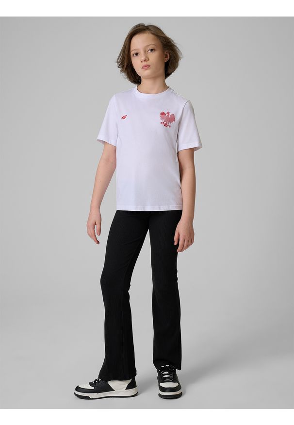 4f - 4F Koszulka kibica dziecięca - biała 134 (8-9 lat). Okazja: na co dzień. Kolor: biały. Materiał: dzianina, jersey, bawełna. Wzór: gładki, nadruk, napisy, ze splotem. Sezon: lato. Styl: casual, klasyczny, sportowy