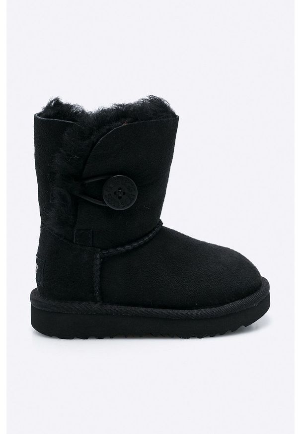 Ugg - UGG Obuwie zimowe kolor czarny. Nosek buta: okrągły. Kolor: czarny. Materiał: wełna. Sezon: zima