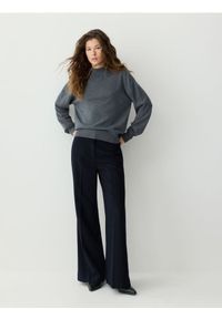 Reserved - Sweter z wełny merino - ciemnoszary. Kolor: szary. Materiał: wełna #1