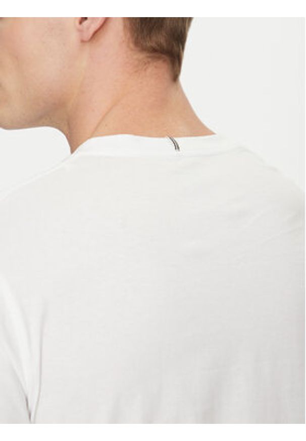 Jack & Jones T-Shirt Frederiksberg 12278266 Biały Regular Fit. Kolor: biały. Materiał: bawełna