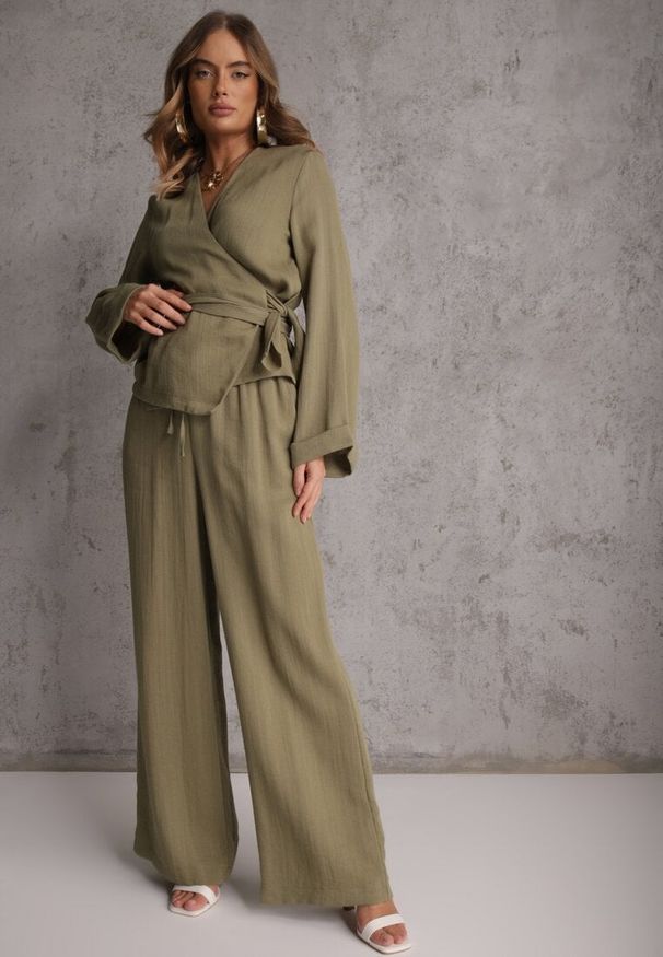 Renee - Zielone Spodnie Wide Leg High Waist z Wiskozy Terilinae. Okazja: na co dzień. Stan: podwyższony. Kolor: zielony. Materiał: wiskoza. Wzór: haft. Styl: casual