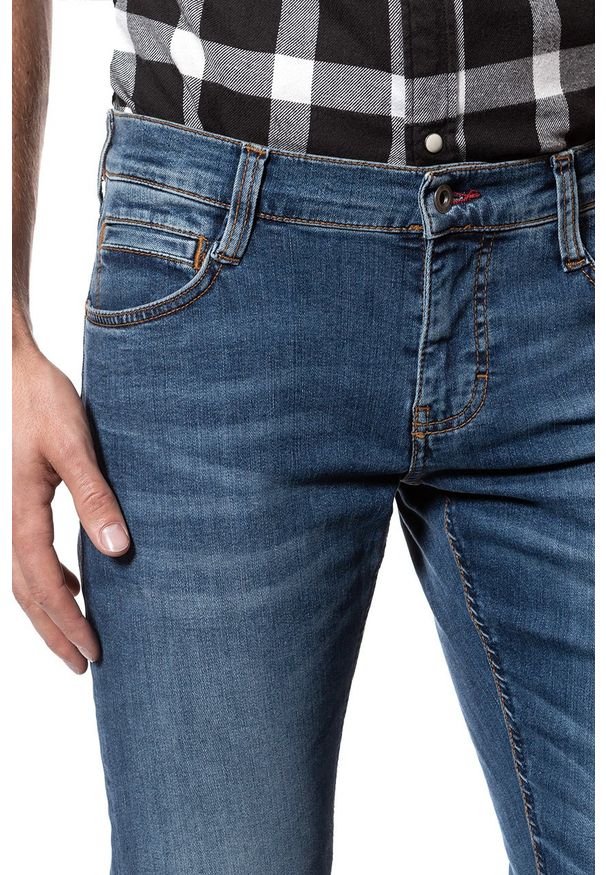 Mustang - JEANSY MĘSKIE MUSTANG Oregon Tapered stone 3116 5764 068. Stan: obniżony