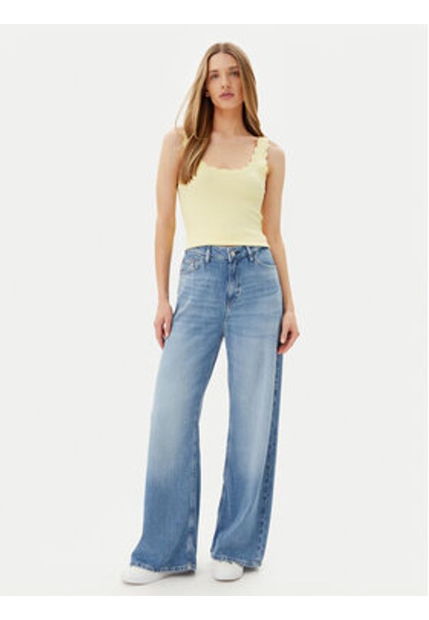 JDY Top Nanna 15290585 Żółty Slim Fit. Kolor: żółty. Materiał: wiskoza