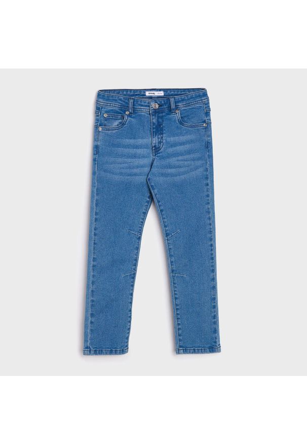 Sinsay - Spodnie jeansowe regular - Niebieski. Kolor: niebieski