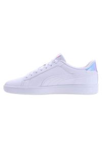 Buty do chodzenia dla dzieci Puma Smash 3.0 L. Kolor: biały. Materiał: skóra. Szerokość cholewki: normalna. Sport: turystyka piesza