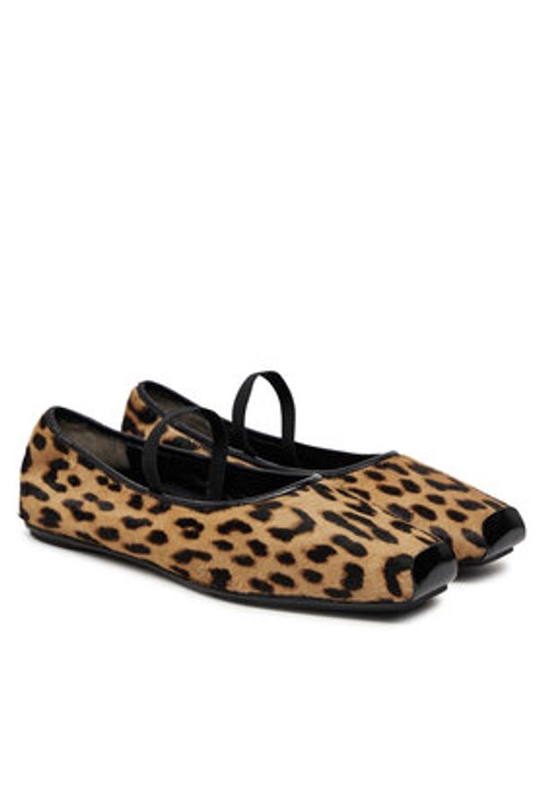 Tory Burch Baleriny Runway Ballet 165476 Brązowy. Kolor: brązowy. Materiał: skóra