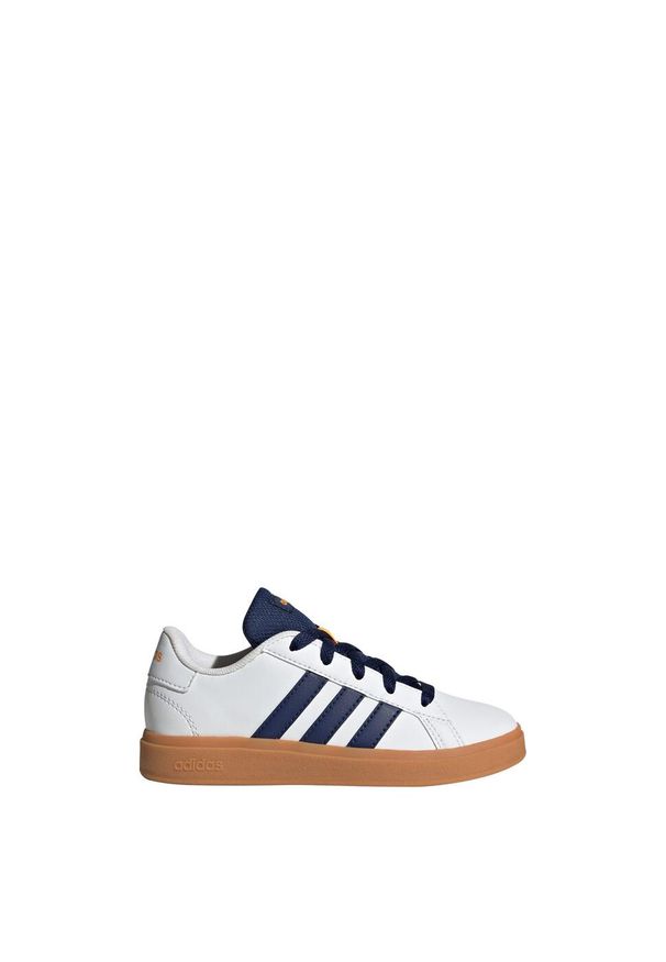 Adidas - Buty Grand Court Lifestyle Tennis Lace-Up. Kolor: brązowy, niebieski, wielokolorowy, biały. Materiał: materiał. Sport: turystyka piesza