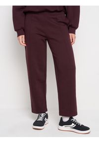 Sinsay - Spodnie straight fit - czerwony. Kolor: czerwony
