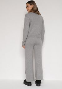 Born2be - Szary Komplet z Wełną i Bawełną Sweter ze Splotem i Szerokie Spodnie Reinettia. Kolor: szary. Materiał: wełna, bawełna. Wzór: ze splotem #4