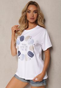 Renee - Biało-Niebieski T-shirt z Bawełny z Ozdobnym Nadrukiem i Cyrkoniami Tessera. Kolor: biały. Materiał: bawełna. Wzór: nadruk. Sezon: lato #2