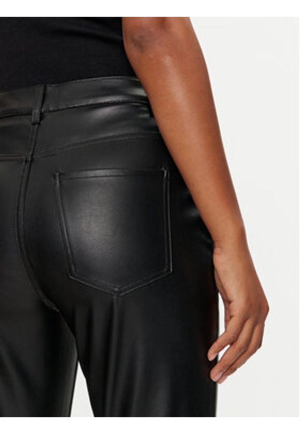 JDY Spodnie z imitacji skóry Soey 15328299 Czarny Skinny Fit. Kolor: czarny. Materiał: skóra