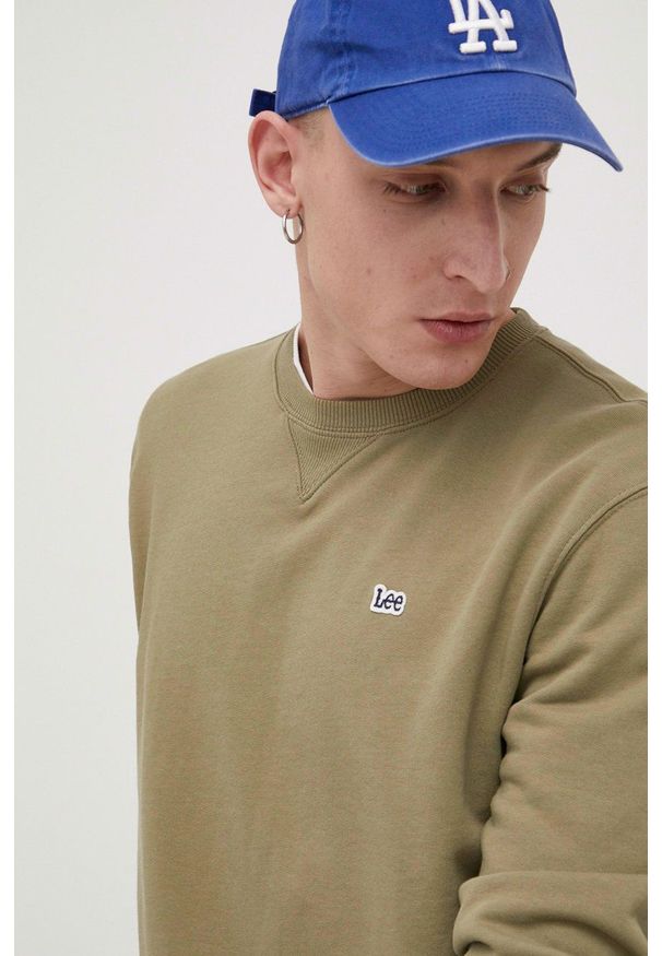 Lee bluza bawełniana męska kolor zielony gładka. Okazja: na co dzień. Kolor: zielony. Materiał: bawełna. Wzór: gładki. Styl: casual
