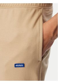 Hugo - HUGO Spodnie dresowe Napin 50522372 Beżowy Regular Fit. Kolor: beżowy. Materiał: bawełna #3