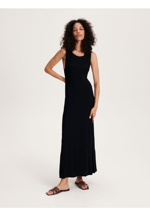 Reserved - Sukienka maxi z wiskozą - czarny. Kolor: czarny. Materiał: wiskoza. Wzór: gładki. Długość: maxi