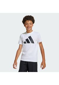 Adidas - Koszulka Essentials Kids. Kolor: czarny, biały, wielokolorowy. Materiał: bawełna. Sport: joga i pilates