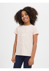 4f - T-shirt z nadrukiem dziewczęcy. Kolor: beżowy. Materiał: bawełna. Wzór: nadruk