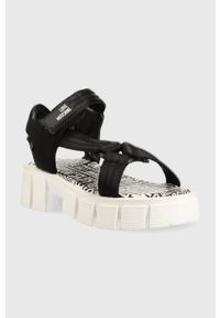 Love Moschino sandały damskie kolor czarny na platformie JA16216G0GIX300A. Zapięcie: rzepy. Kolor: czarny. Materiał: materiał. Wzór: gładki. Obcas: na platformie. Wysokość obcasa: niski #3
