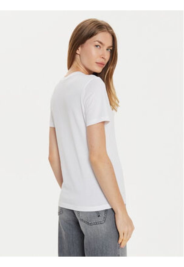 only - ONLY T-Shirt Kita 15332698 Biały Regular Fit. Kolor: biały. Materiał: bawełna
