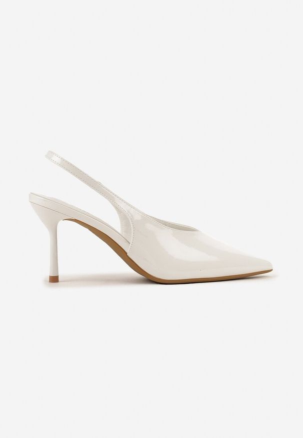 Renee - Białe Lakierowane Sandały na Szpilce Typu Slingback Addoxie. Okazja: na co dzień, na spacer. Kolor: biały. Materiał: lakier. Obcas: na szpilce. Styl: casual, elegancki. Wysokość obcasa: średni